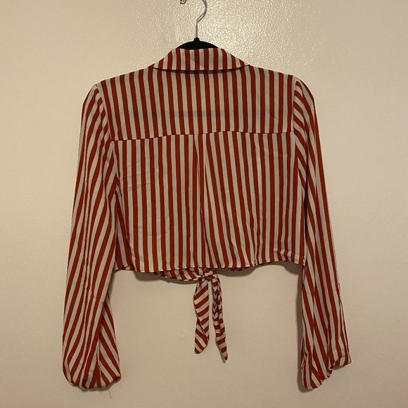 Crop Longsleeve Striped Shirt - Picture 6 of 6